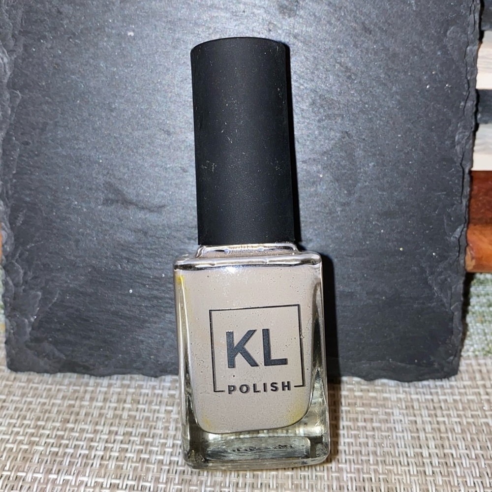 New Discontinued Kl Polish Graham